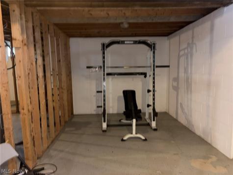 12096 Baumhart Road Amherst OH 44001