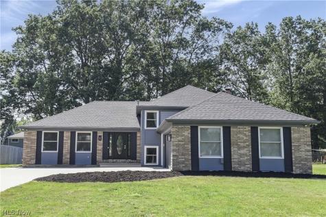 1738 Coes Post Run Westlake OH 44145