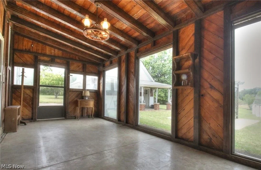 33901 Eddy Road Willoughby Hills OH 44094
