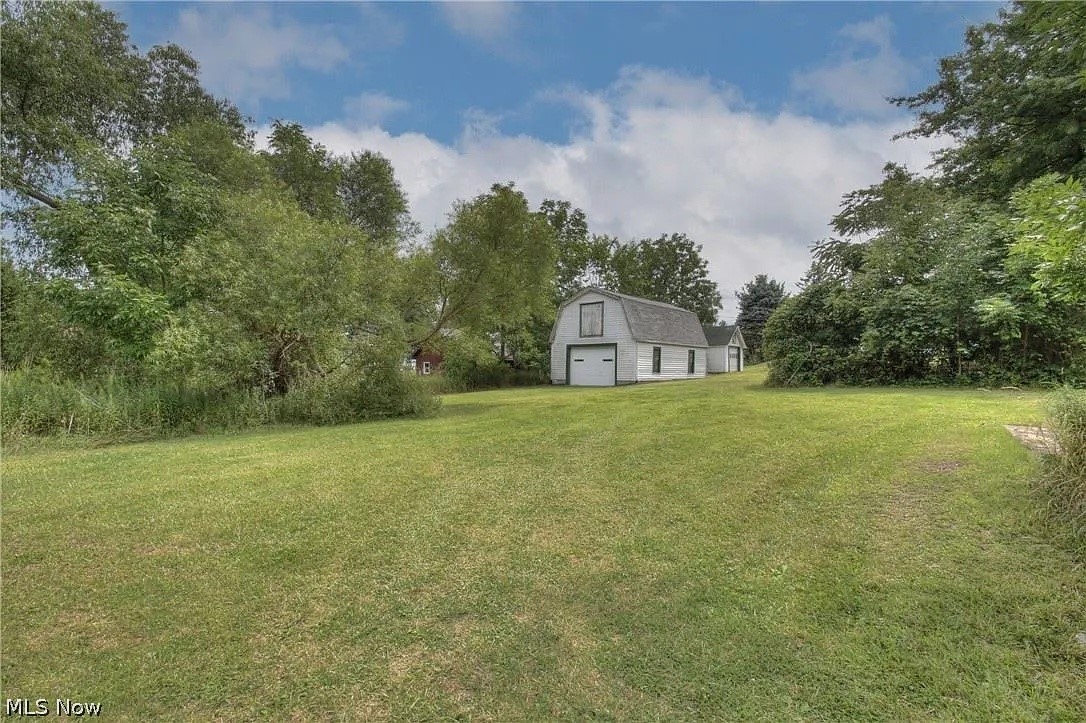 33901 Eddy Road Willoughby Hills OH 44094