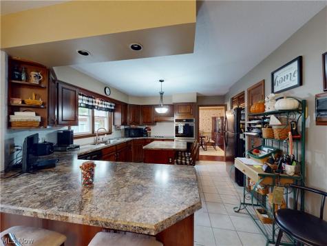 126 Pepperdine Drive Elyria OH 44035