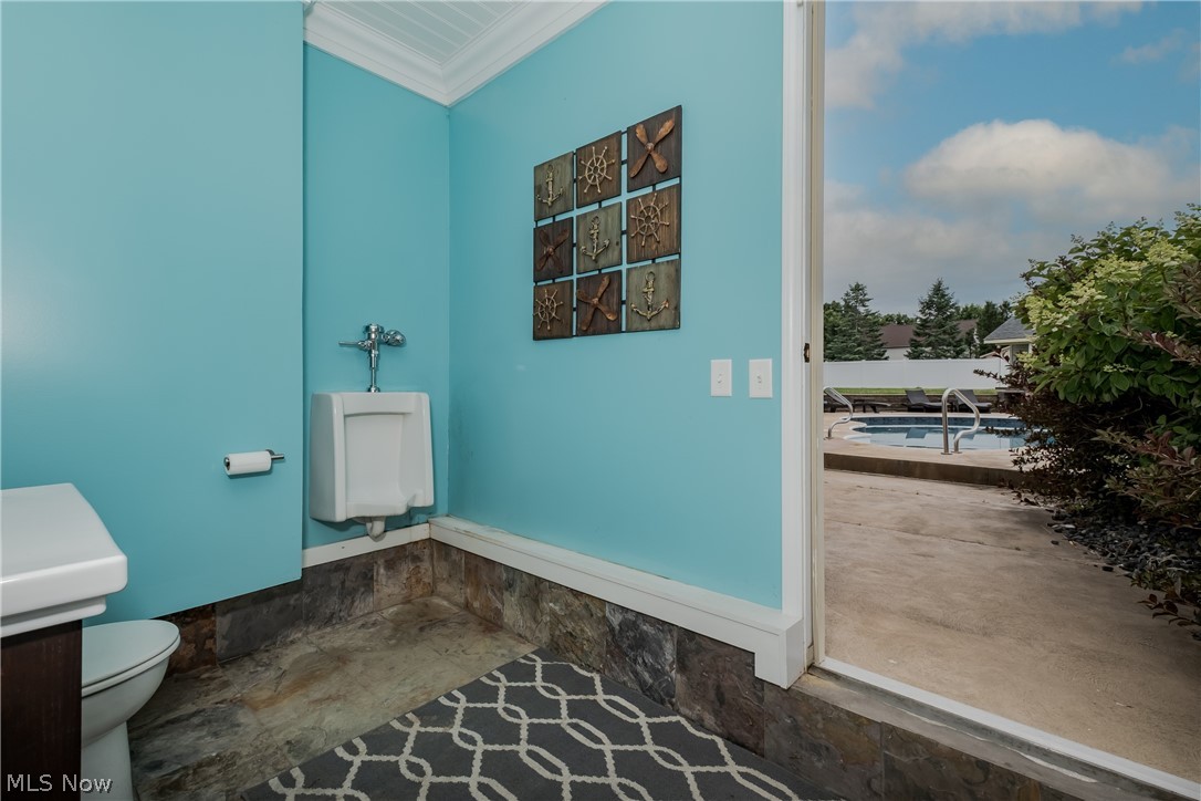 2392 Bowers Street NW Uniontown OH 44685