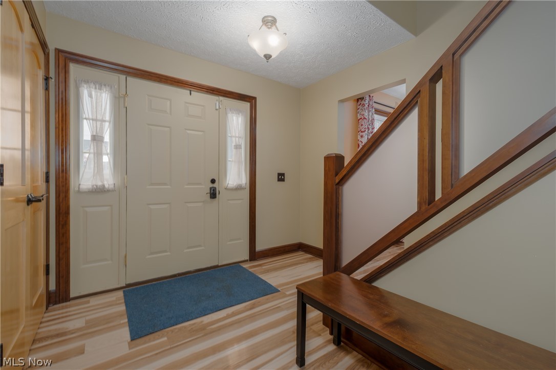 2392 Bowers Street NW Uniontown OH 44685