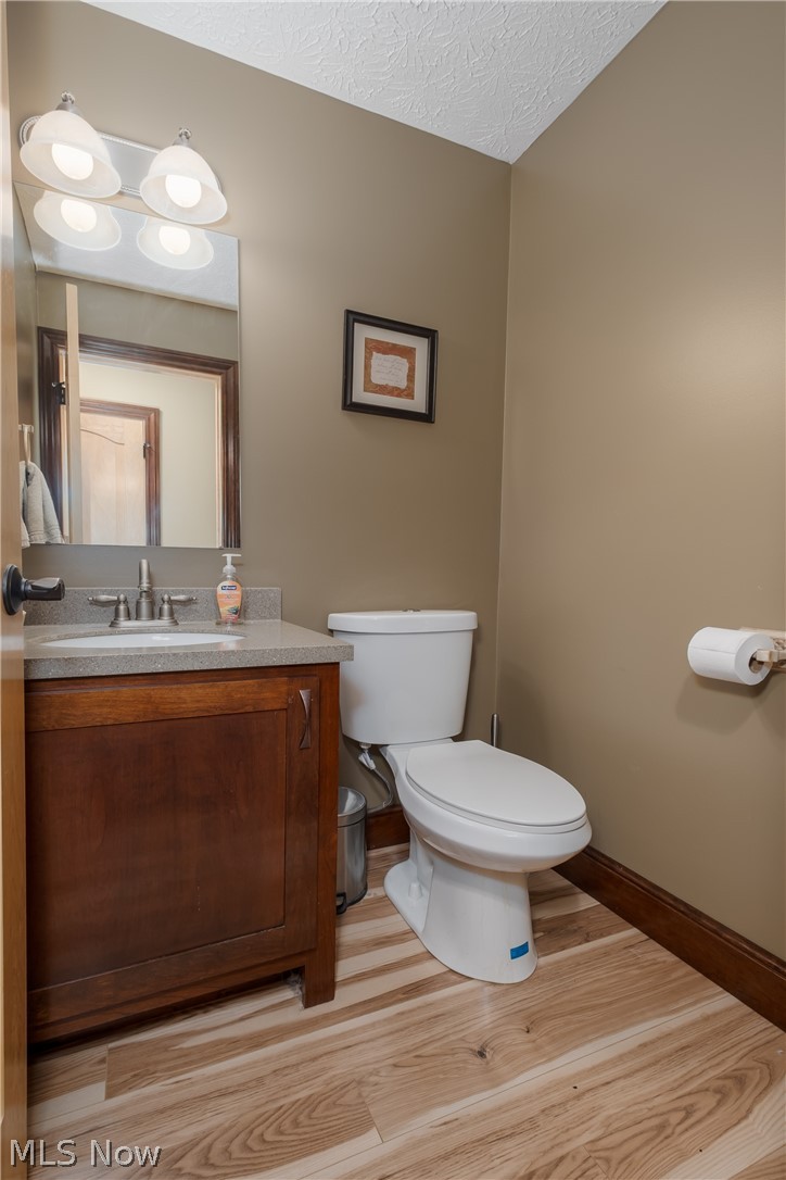 2392 Bowers Street NW Uniontown OH 44685