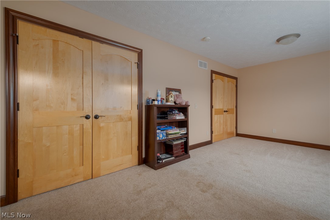 2392 Bowers Street NW Uniontown OH 44685