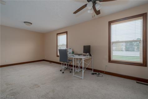 2392 Bowers Street NW Uniontown OH 44685
