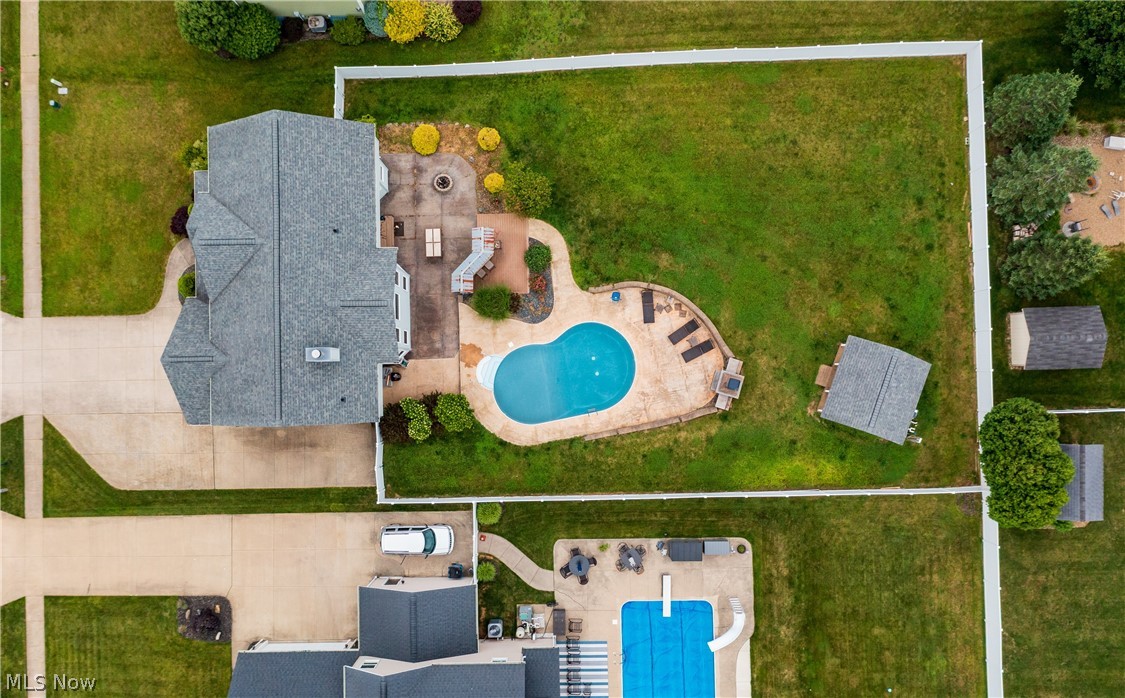 2392 Bowers Street NW Uniontown OH 44685