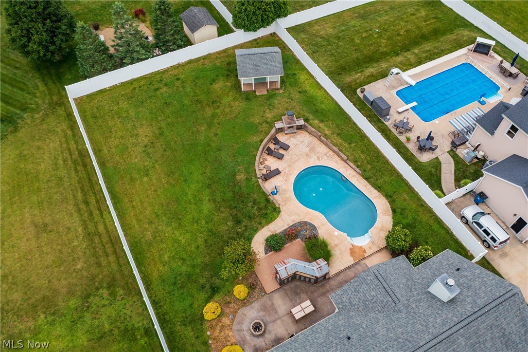 2392 Bowers Street NW Uniontown OH 44685