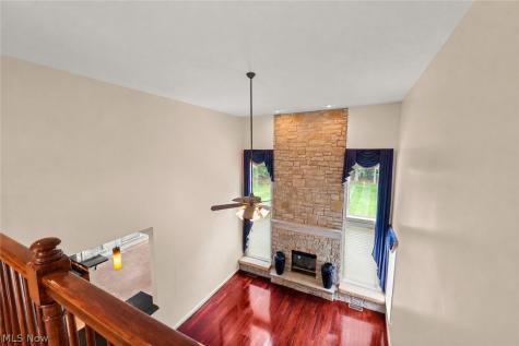 6424 Oak Point Estates Lorain OH 44053