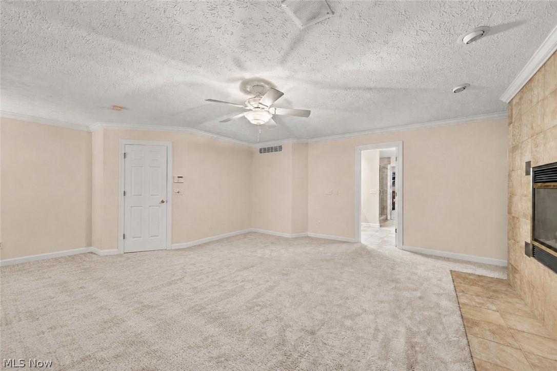 6424 Oak Point Estates Lorain OH 44053