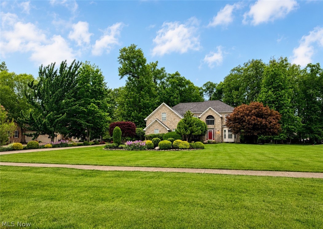6424 Oak Point Estates Lorain OH 44053