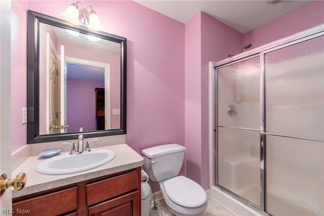 6424 Oak Point Estates Lorain OH 44053