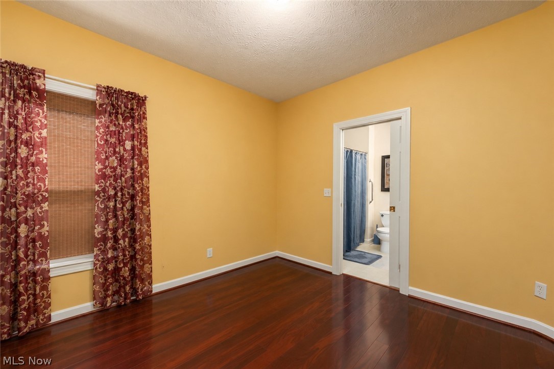 6424 Oak Point Estates Lorain OH 44053