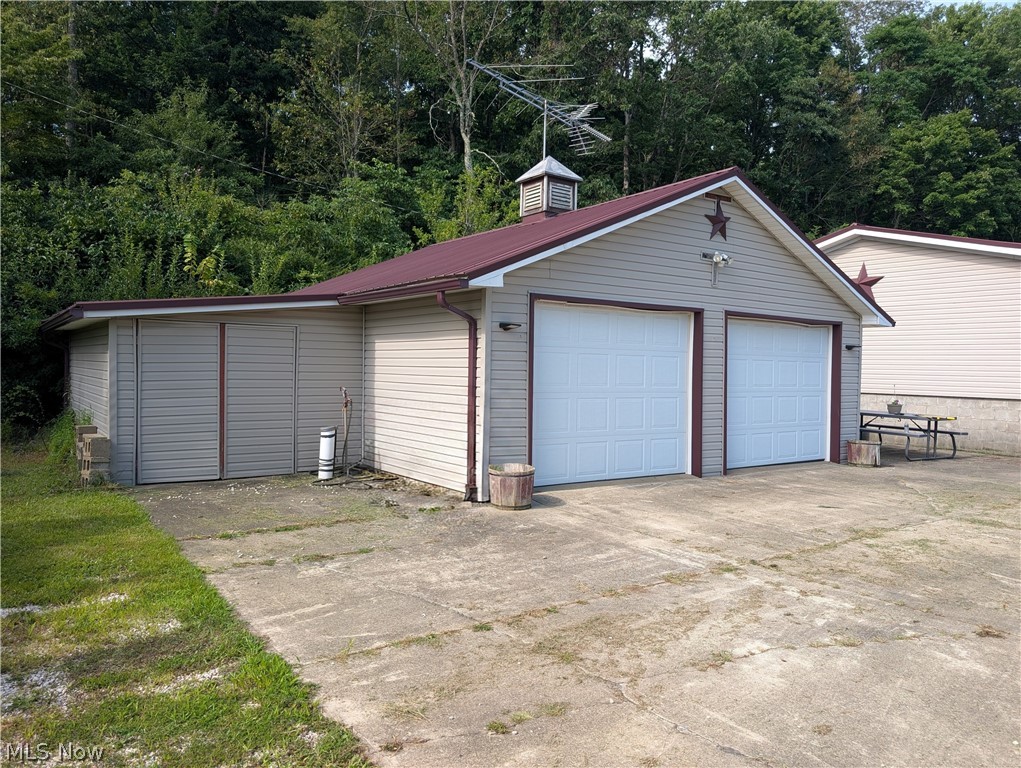 10811 Freedom Road Kimbolton OH 43749