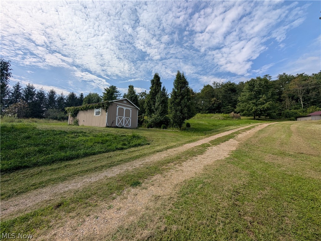10811 Freedom Road Kimbolton OH 43749