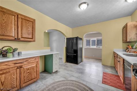 42027 Griswold Road Elyria OH 44035
