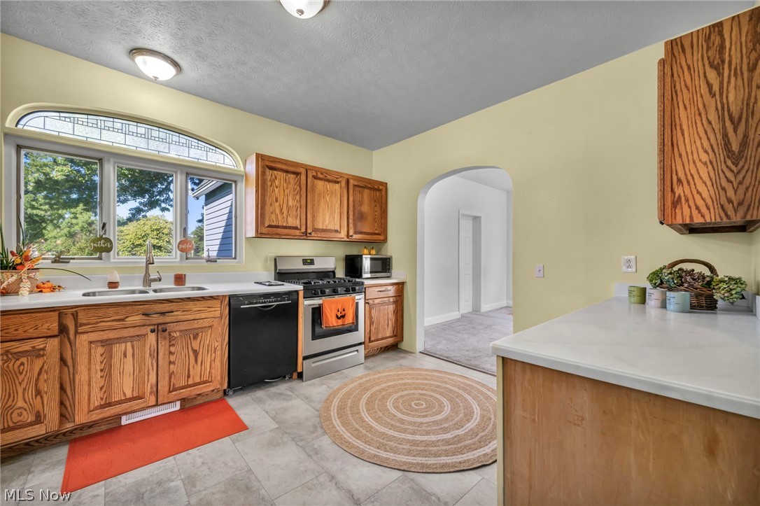 42027 Griswold Road Elyria OH 44035