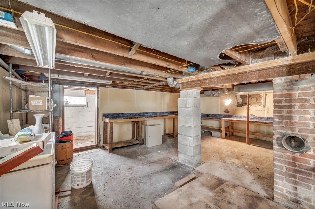 42027 Griswold Road Elyria OH 44035