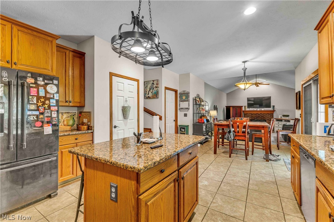 1127 Fireside Trail Broadview Heights OH 44147