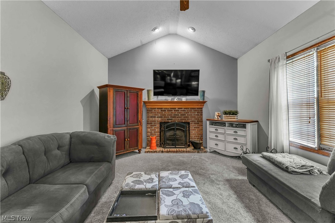 1127 Fireside Trail Broadview Heights OH 44147