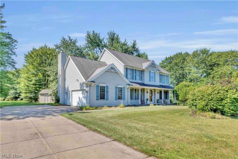 1127 Fireside Trail Broadview Heights OH 44147