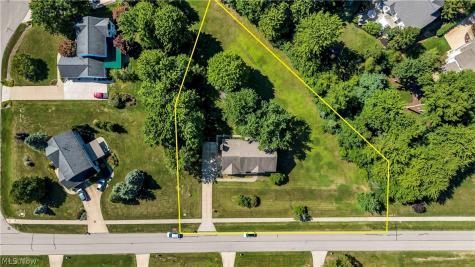 1127 Fireside Trail Broadview Heights OH 44147