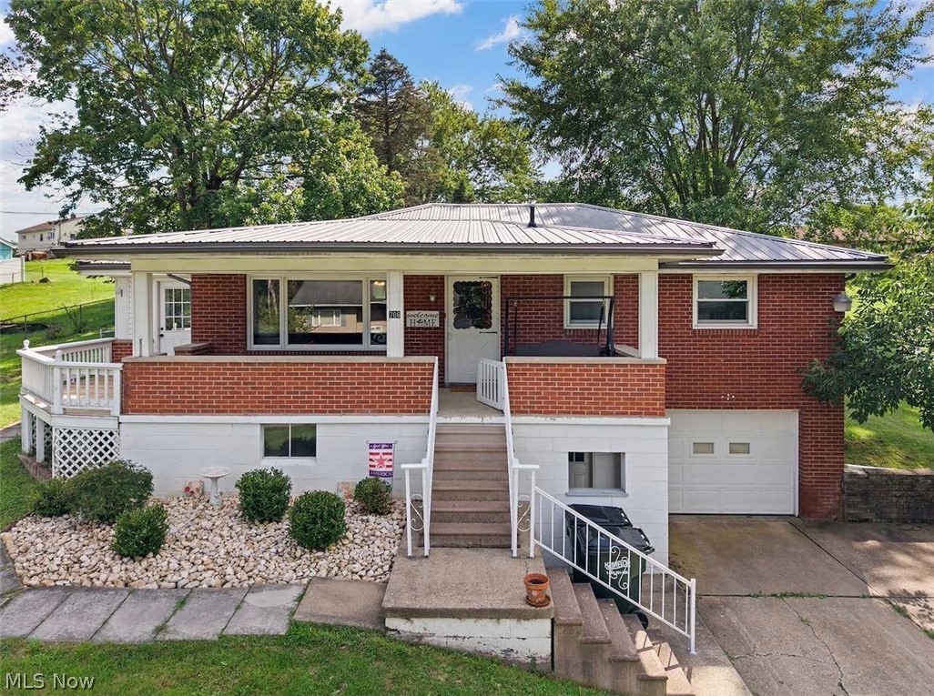 706 Overlook Drive Wintersville OH 43953