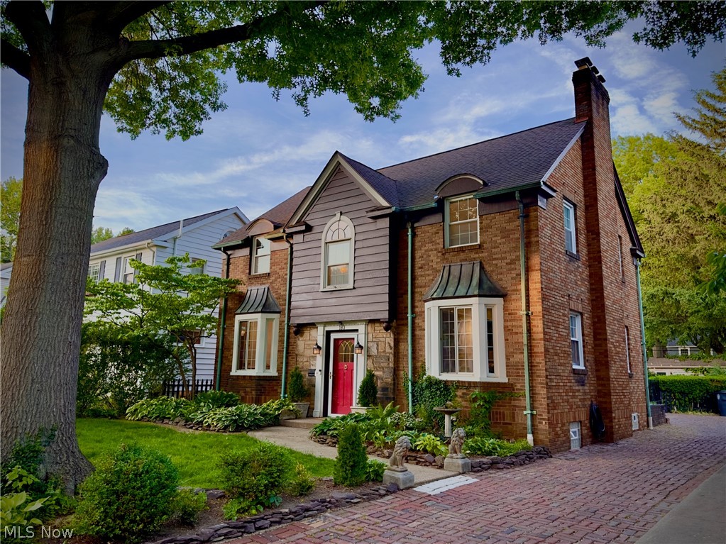 183 Castle Boulevard Akron OH 44313