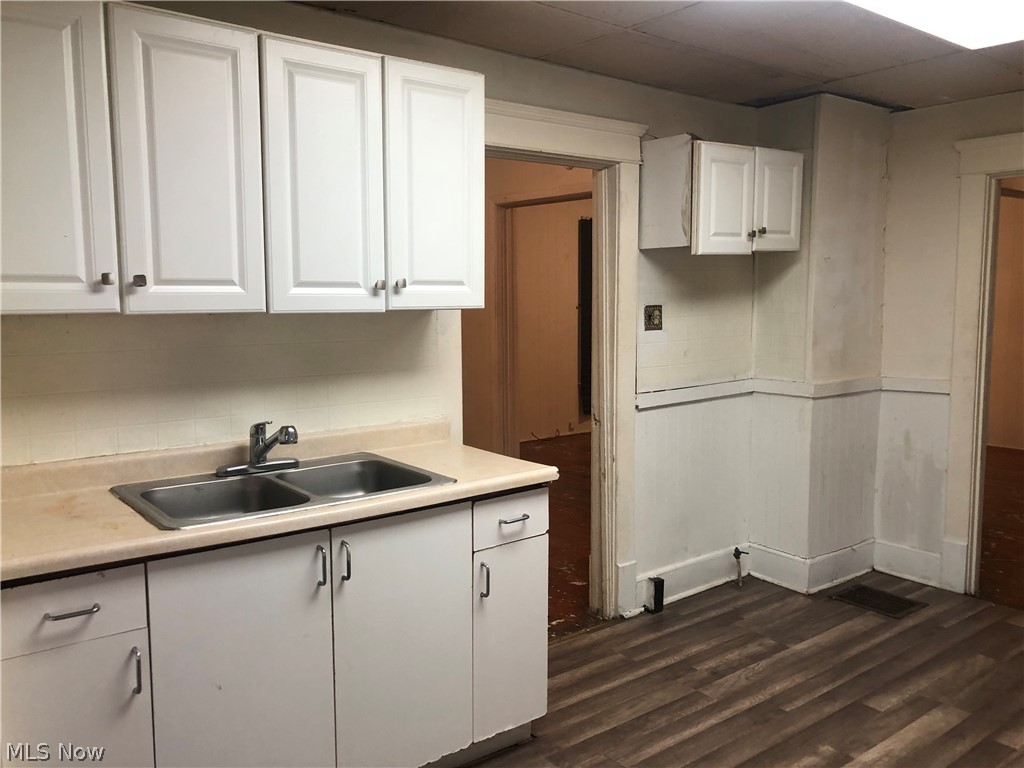 822 Highland Road NE Canton OH 44704