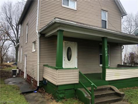 822 Highland Road NE Canton OH 44704