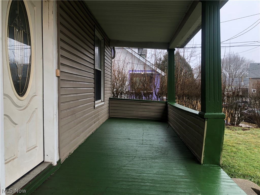 822 Highland Road NE Canton OH 44704