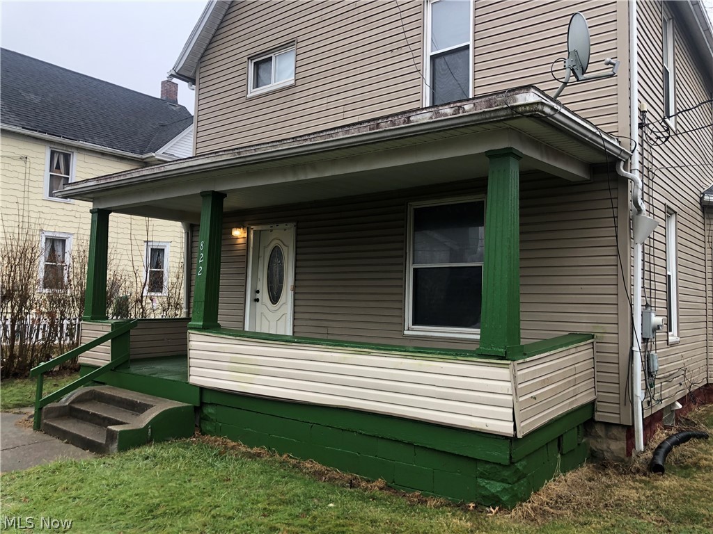 822 Highland Road NE Canton OH 44704