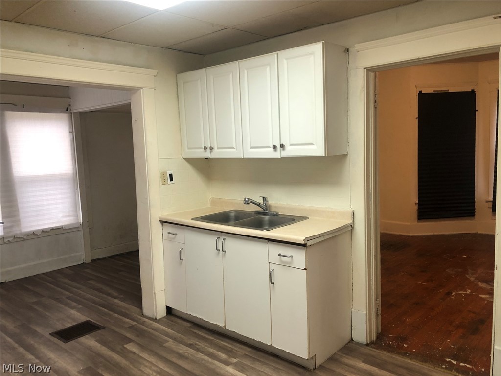 822 Highland Road NE Canton OH 44704