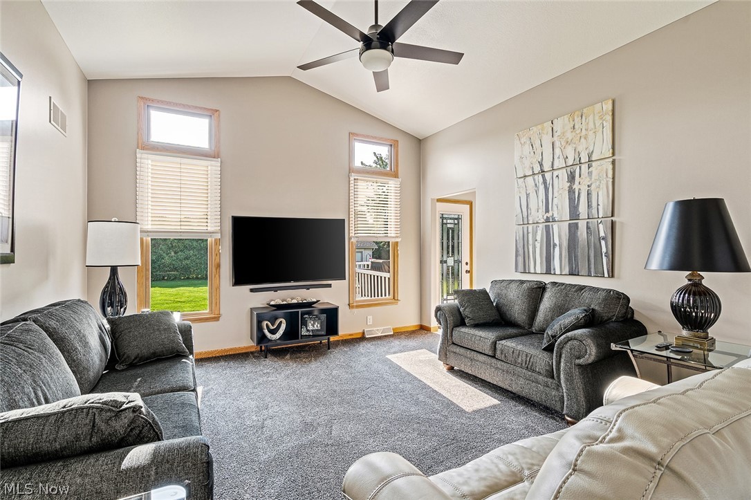 3905 Meander Drive Mineral Ridge OH 44440