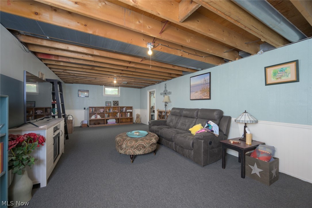 7749 Silver Fox Drive Youngstown OH 44512