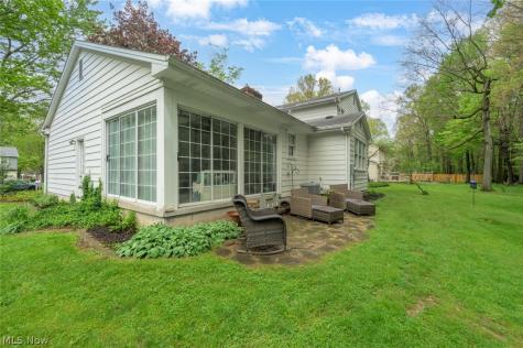 7749 Silver Fox Drive Youngstown OH 44512
