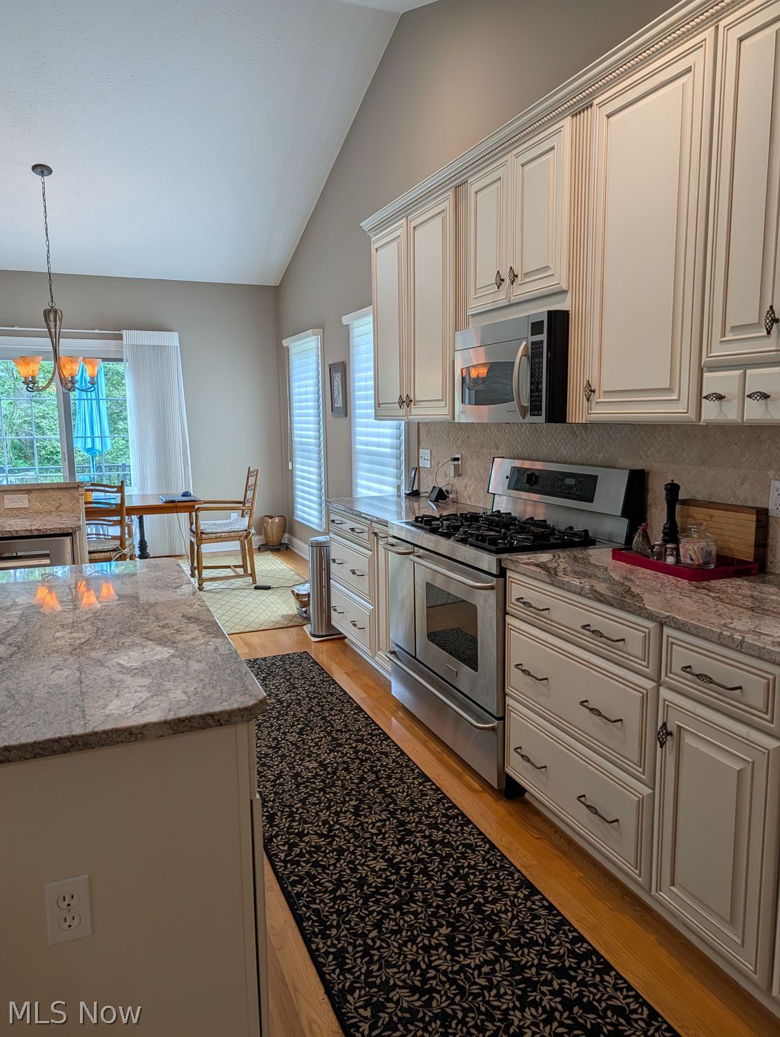 543 Honeysuckle Lane Chagrin Falls OH 44023