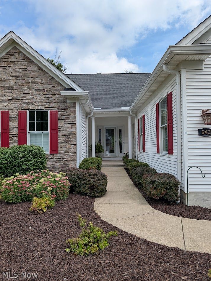 543 Honeysuckle Lane Chagrin Falls OH 44023