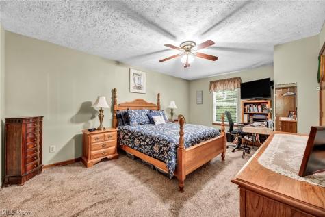6472 Monroe Lane North Ridgeville OH 44039