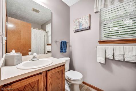 6472 Monroe Lane North Ridgeville OH 44039