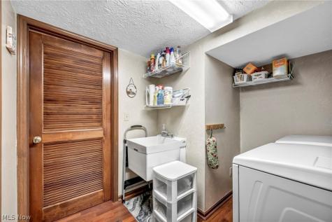 6472 Monroe Lane North Ridgeville OH 44039