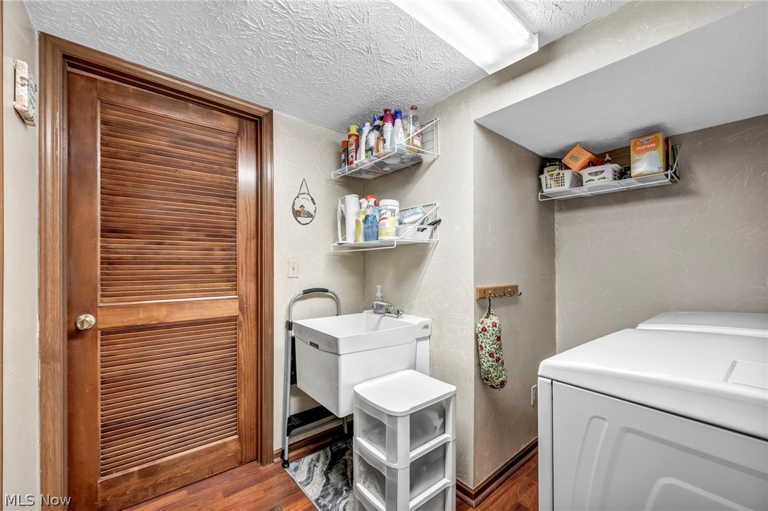 6472 Monroe Lane North Ridgeville OH 44039