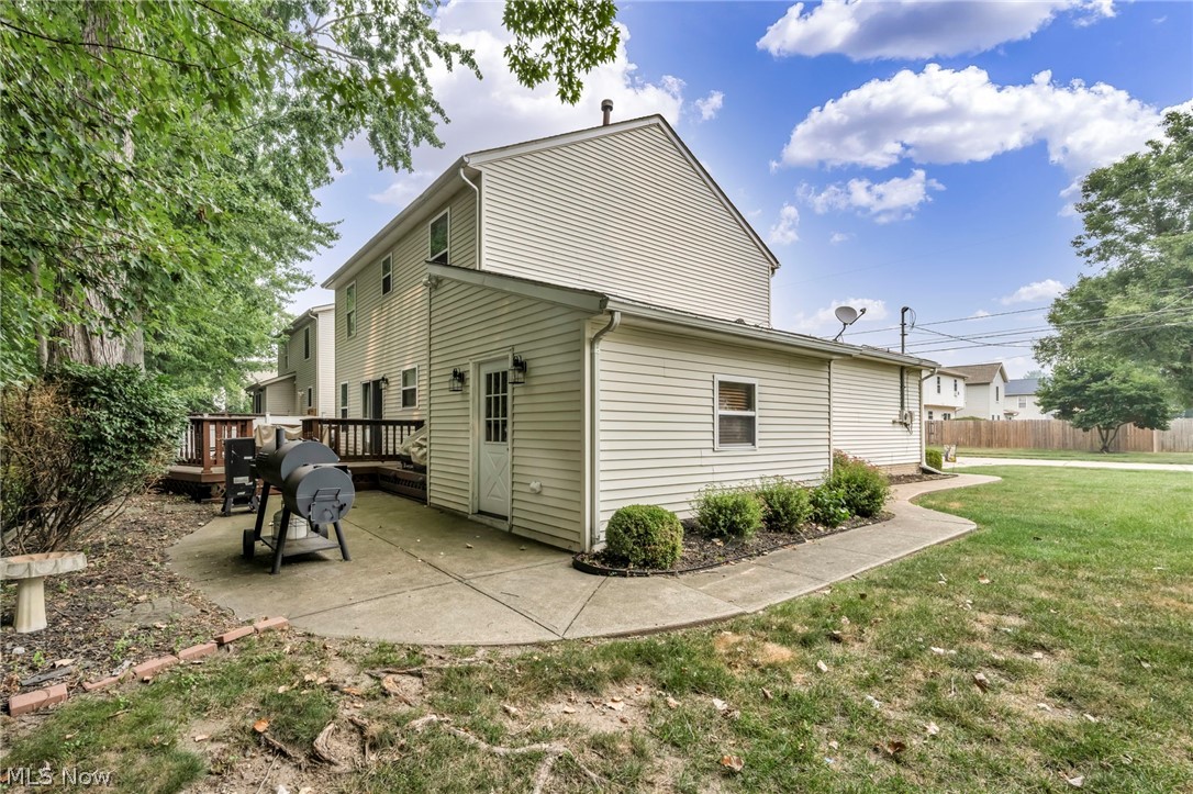 6472 Monroe Lane North Ridgeville OH 44039