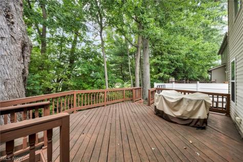 6472 Monroe Lane North Ridgeville OH 44039