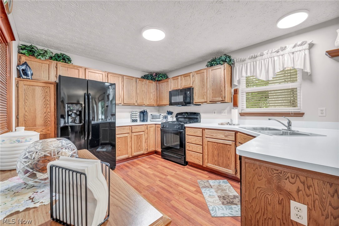 6472 Monroe Lane North Ridgeville OH 44039