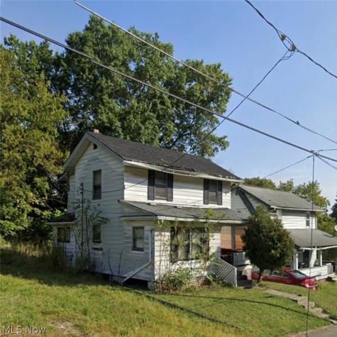 30 Zents Avenue Youngstown OH 44505