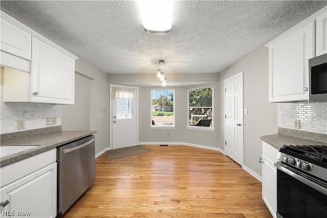 2573 Sandy Lake Road Ravenna OH 44266