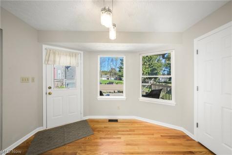 2573 Sandy Lake Road Ravenna OH 44266