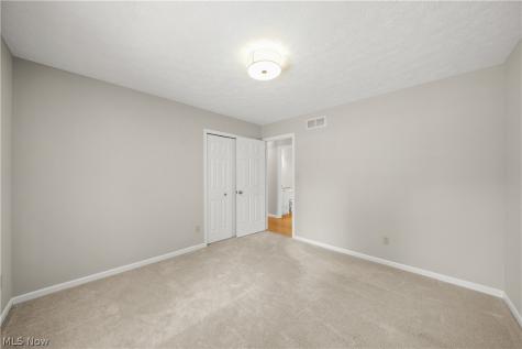 2573 Sandy Lake Road Ravenna OH 44266