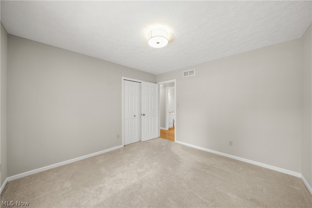 2573 Sandy Lake Road Ravenna OH 44266